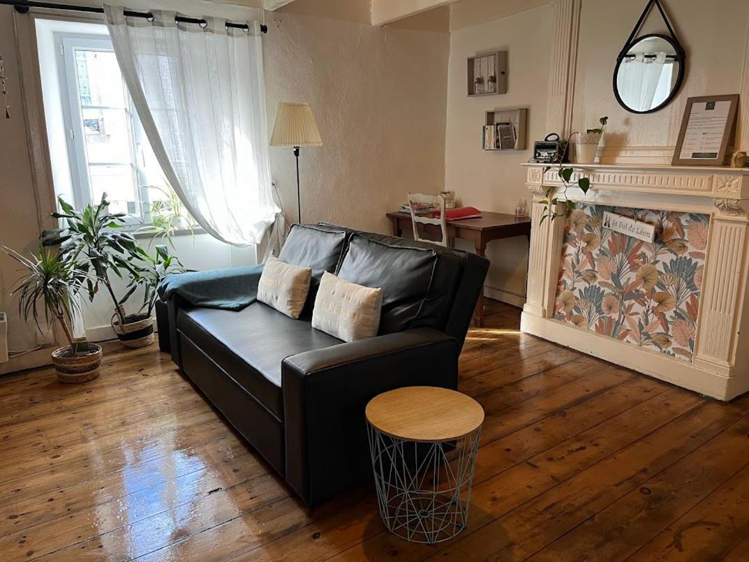 Апартаменты Duplex Au Lin Сен-Поль-де-Леон Экстерьер фото