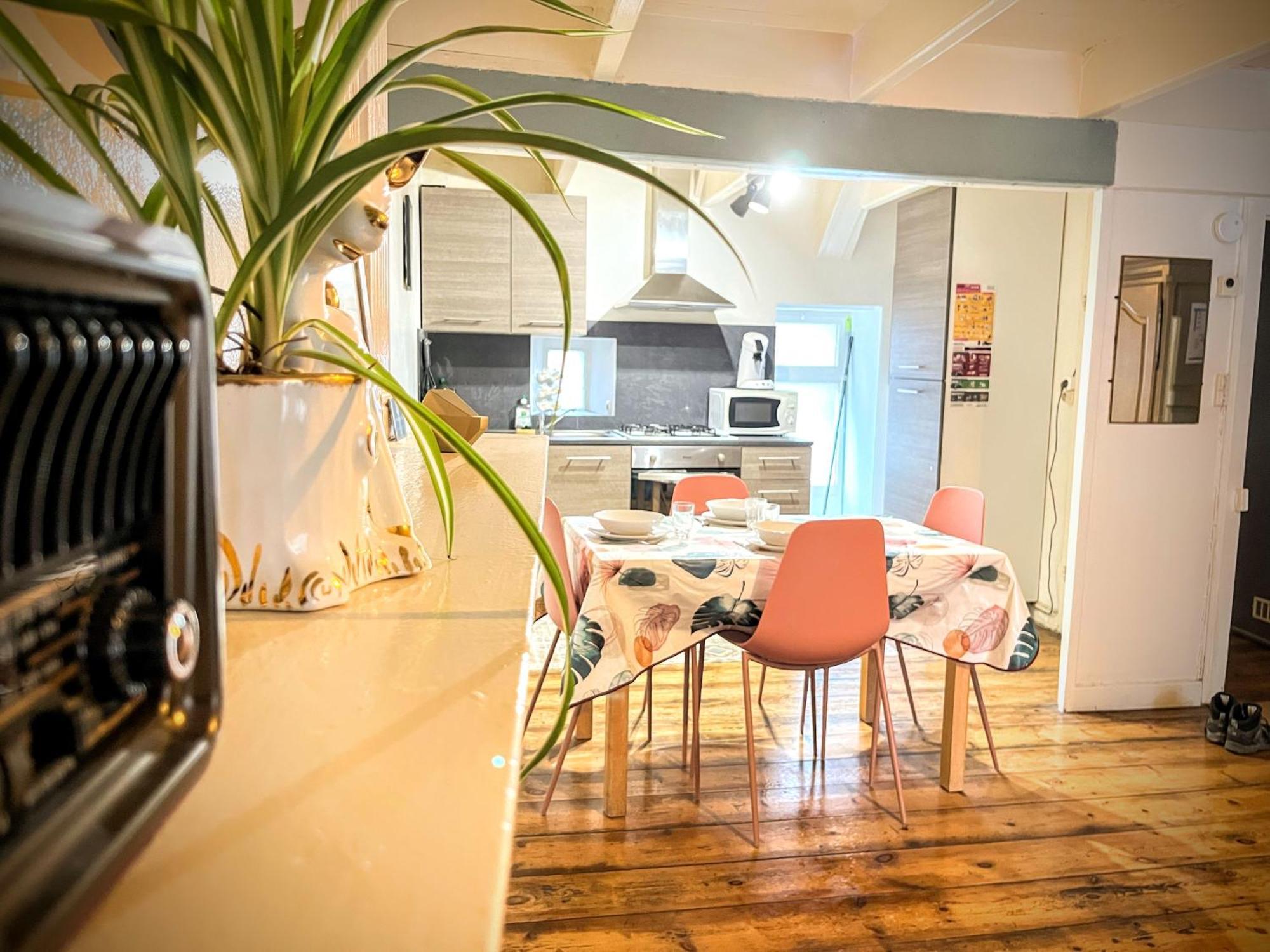 Апартаменты Duplex Au Lin Сен-Поль-де-Леон Экстерьер фото