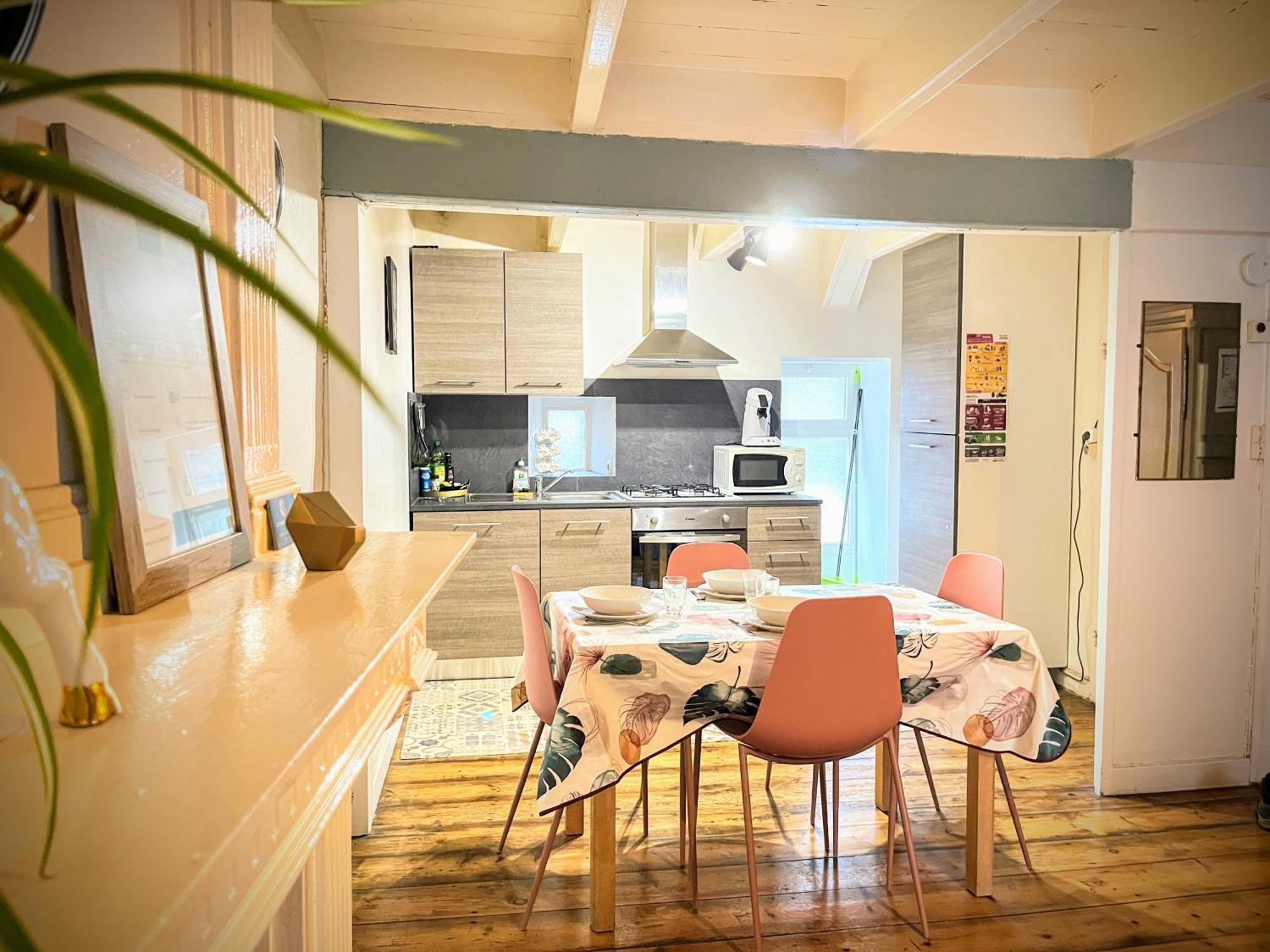 Апартаменты Duplex Au Lin Сен-Поль-де-Леон Экстерьер фото